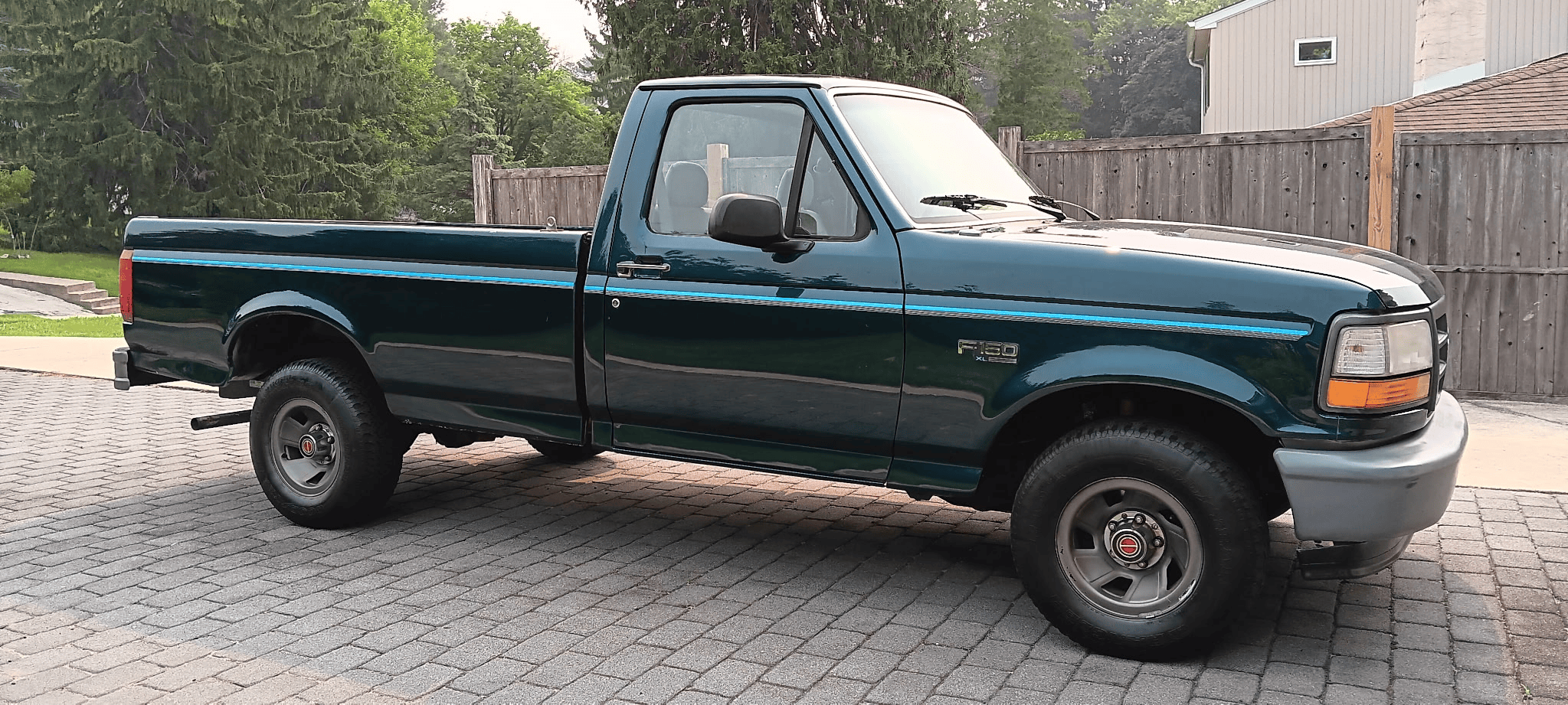 Used 1994 Ford F150 XL RWD image 9