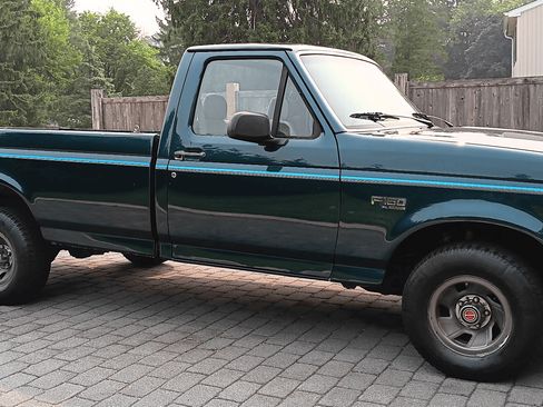 Used 1994 Ford F150 XL RWD image 6