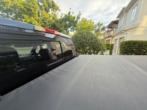 Used 2018 Ford F150 XLT w/ Equipment Group 302A Luxury image 12