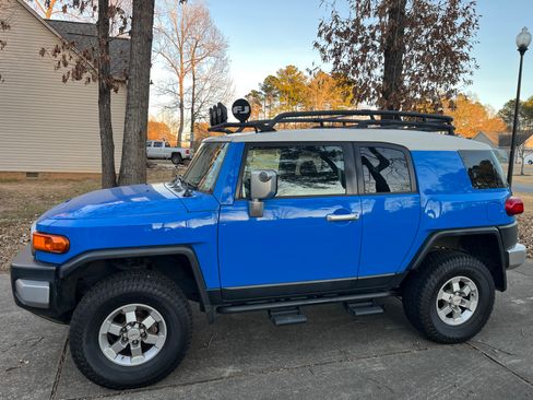 Used 2007 Toyota FJ Cruiser 4WD image 29