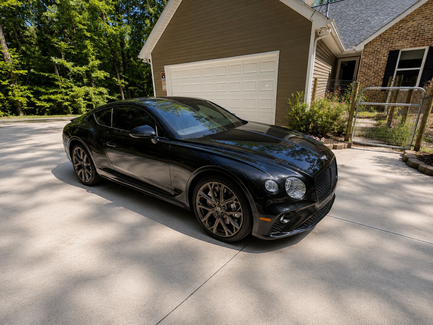 Used 2023 Bentley Continental GT V8 AWD/4WD image 11