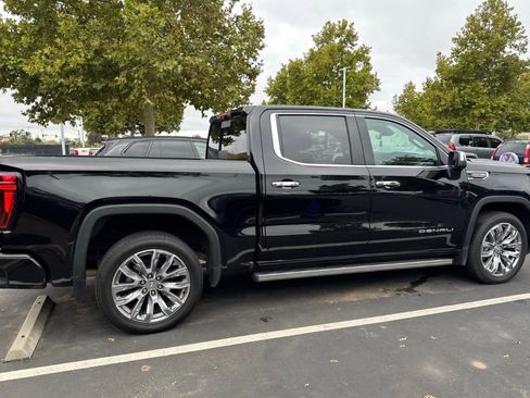 Used 2024 GMC Sierra 1500 Denali w/ Denali Reserve Package image 6