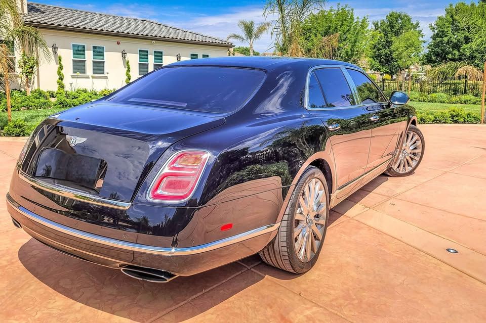 Used 2020 Bentley Mulsanne RWD image 6