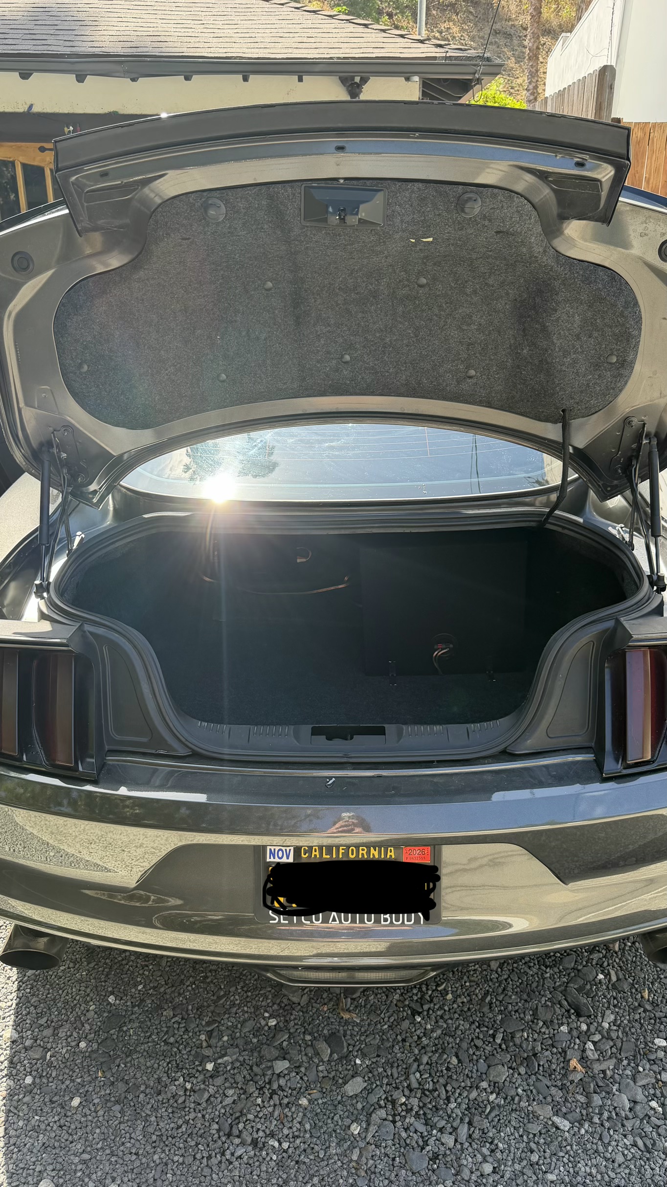 Used 2015 Ford Mustang Coupe RWD image 23