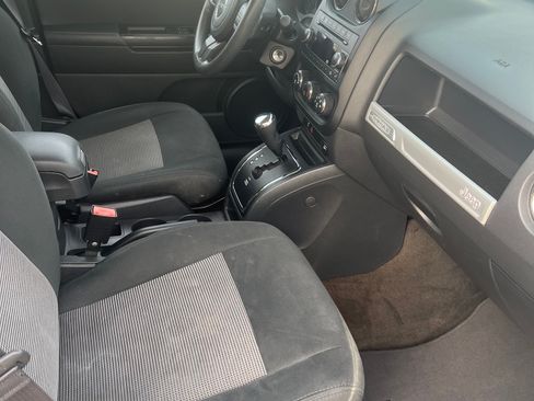 Used 2014 Jeep Compass Sport w/ Power Value Group image 14