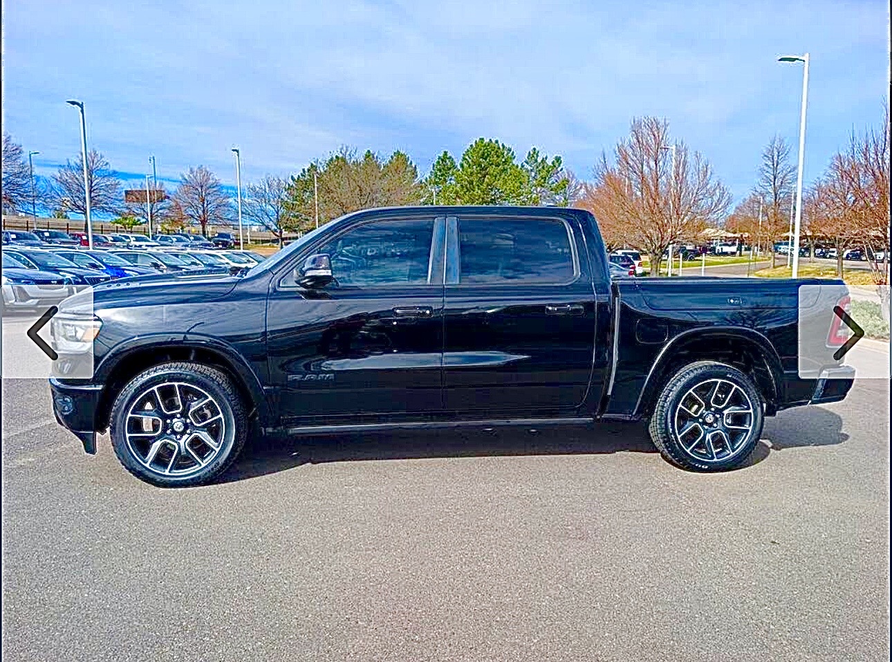 Used 2019 RAM 1500 Laramie AWD/4WD image 5
