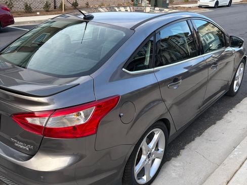 Used 2014 Ford Focus Titanium image 1