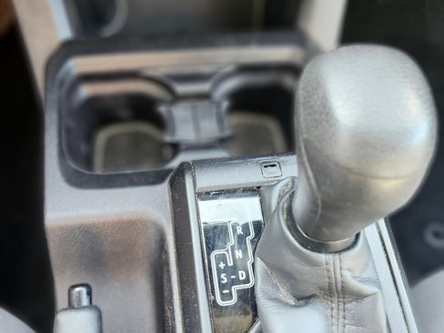 Used 2021 Toyota Tacoma SR image 10