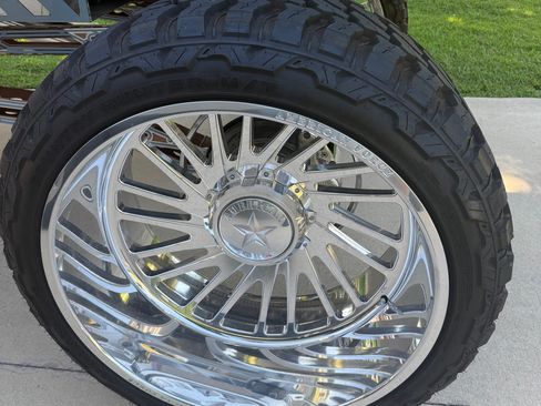 Used 2024 Ford F250 Limited w/ FX4 Off-Road Package image 22