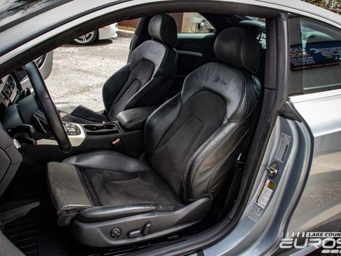 Used 2010 Audi A5 2.0T Premium image 15