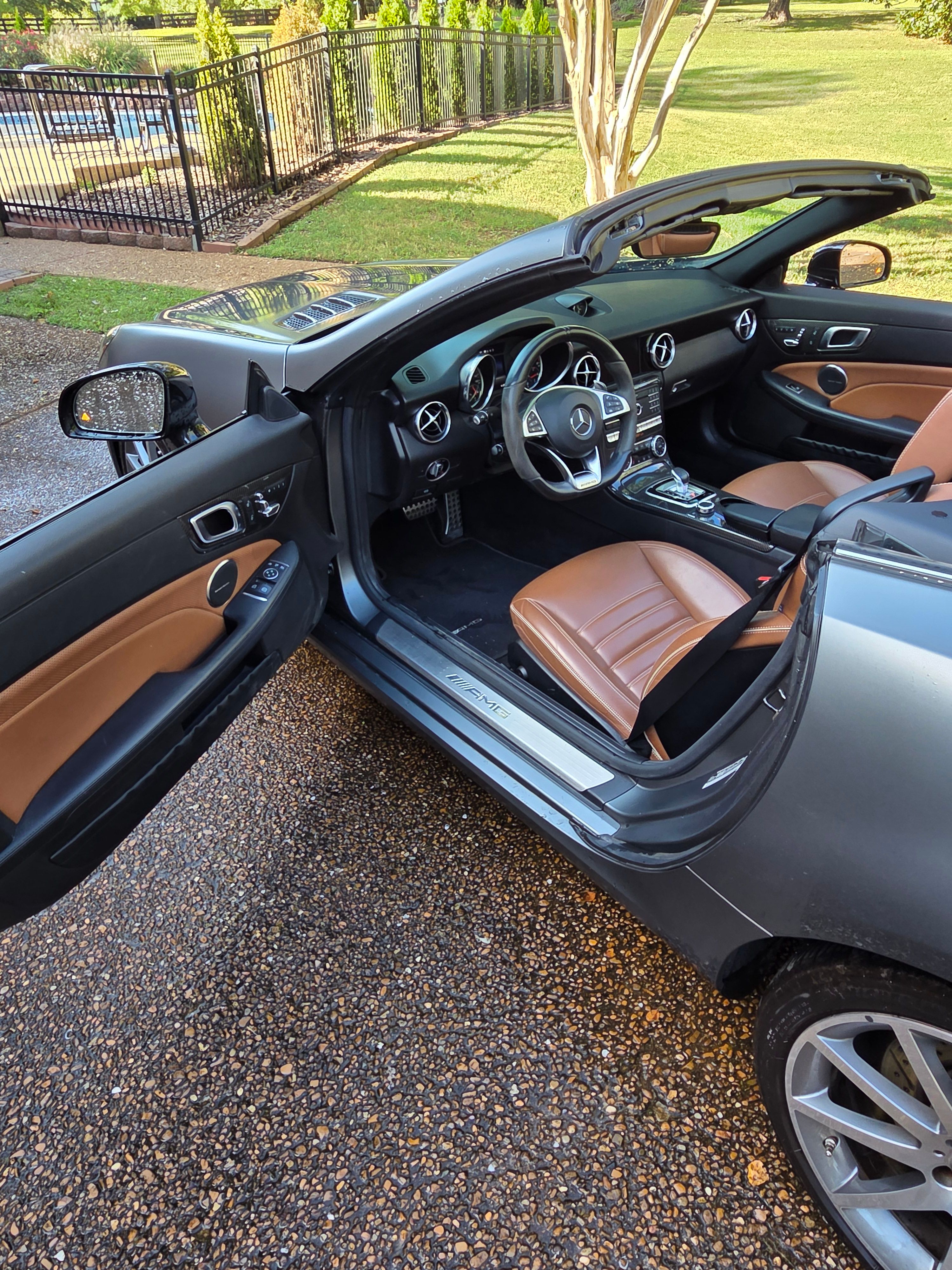 Used 2017 Mercedes-Benz SLC 43 AMG image 15