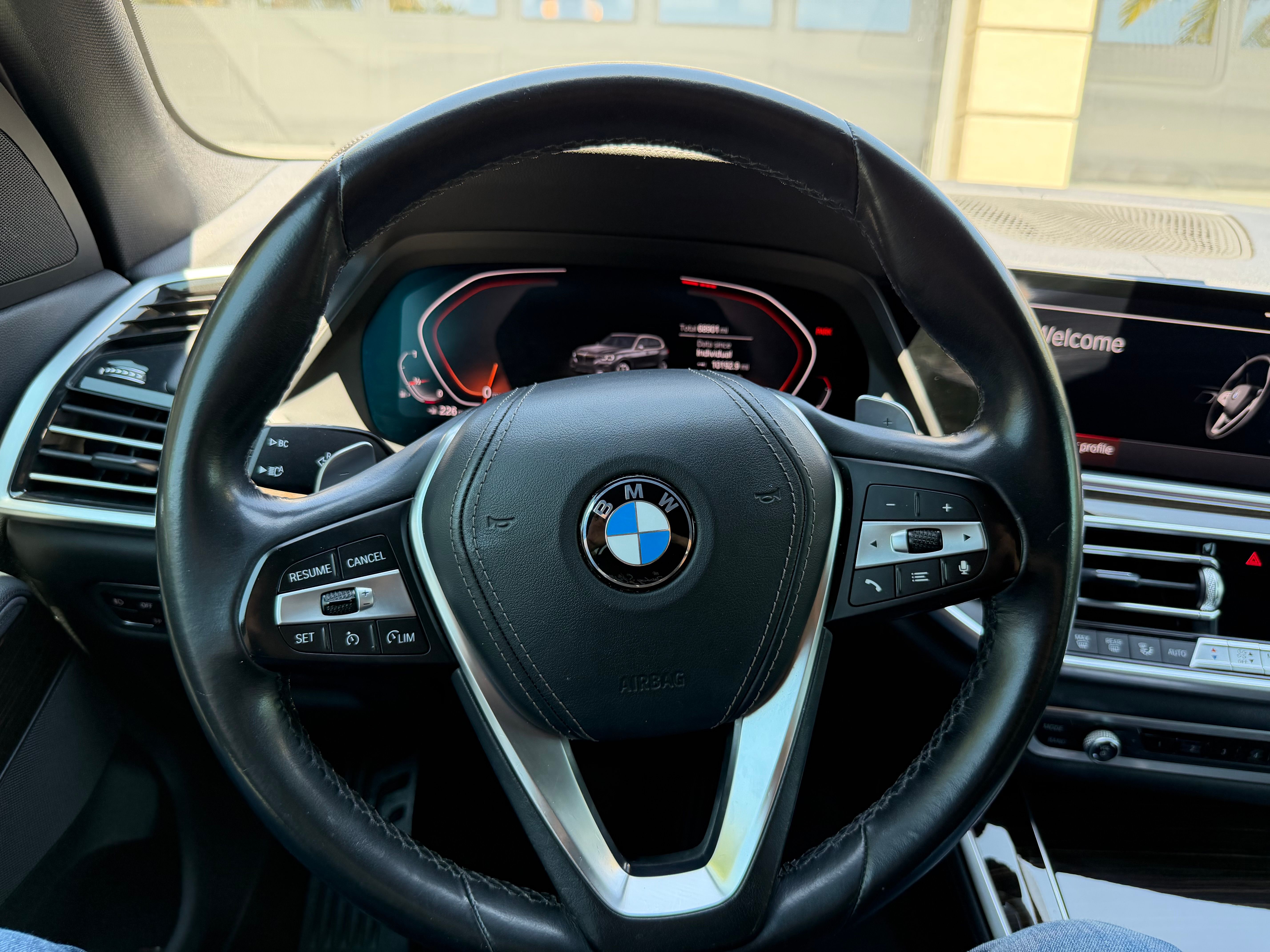 Used 2019 BMW X5 xDrive40i w/ Convenience Package AWD/4WD image 13