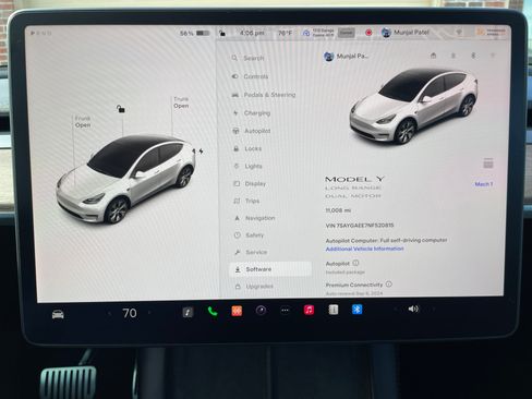 Used 2022 Tesla Model Y Long Range image 14