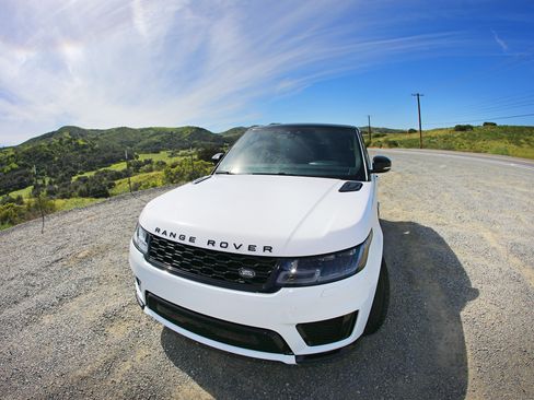 Used 2022 Land Rover Range Rover Sport HSE Silver Edition image 5