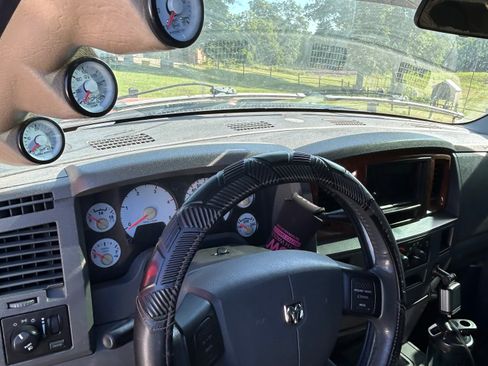 Used 2006 Dodge Ram 2500 Truck SLT w/ Quad Cab Big Horn Value Group image 5