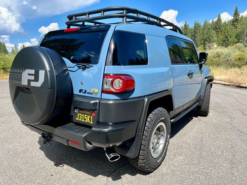 Used 2014 Toyota FJ Cruiser 4WD w/ Trail Teams Ultimate Edition image 11