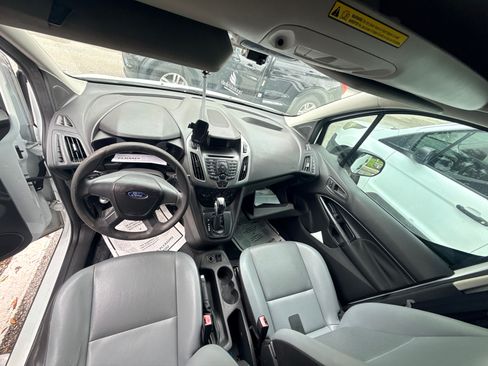 Used 2017 Ford Transit Connect XL image 8