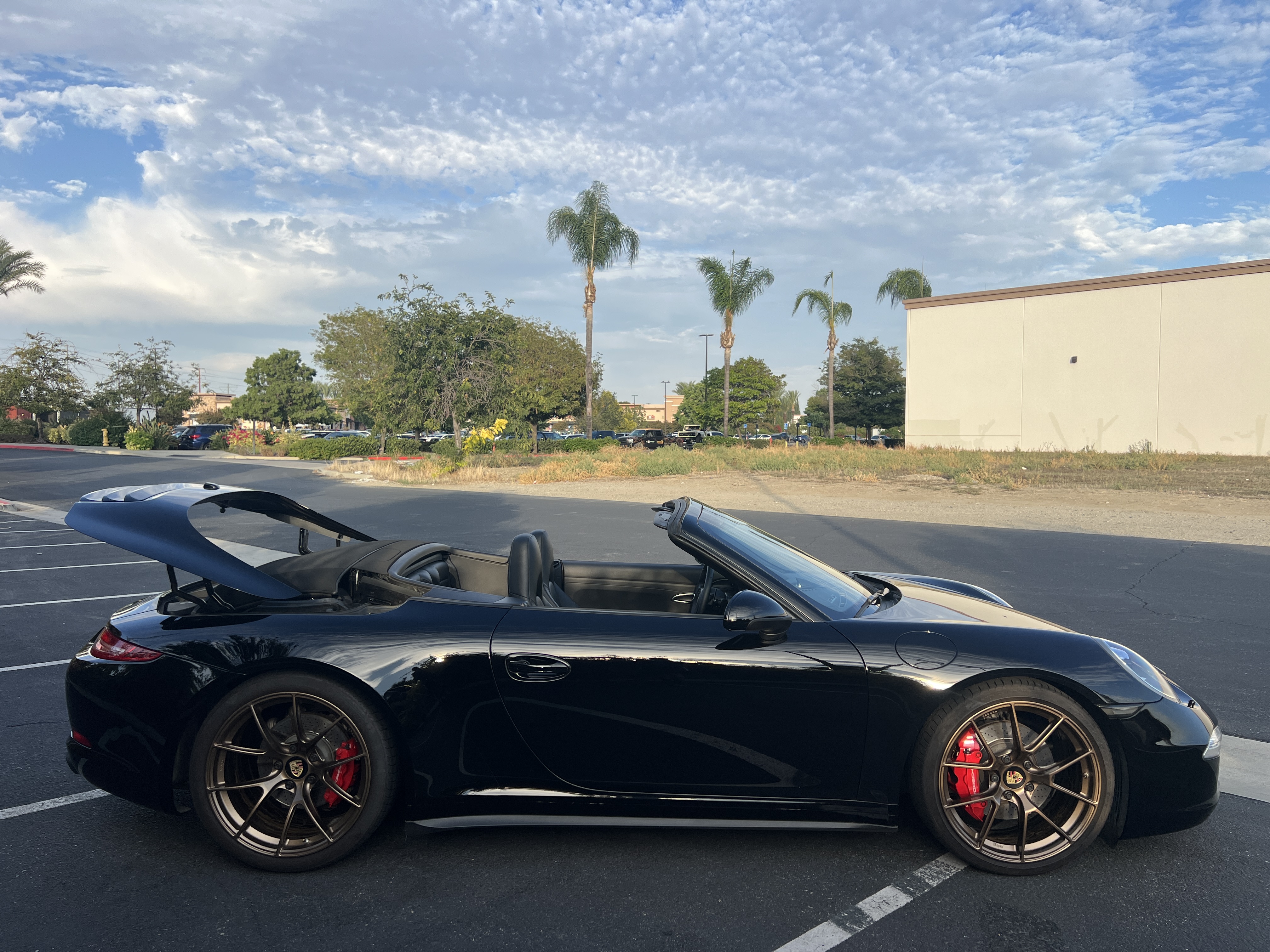 Used 2013 Porsche 911 Carrera 4S AWD/4WD image 23