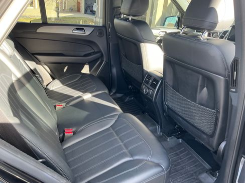 Used 2019 Mercedes-Benz GLE 43 AMG 4MATIC w/ Parking Assist Package image 15