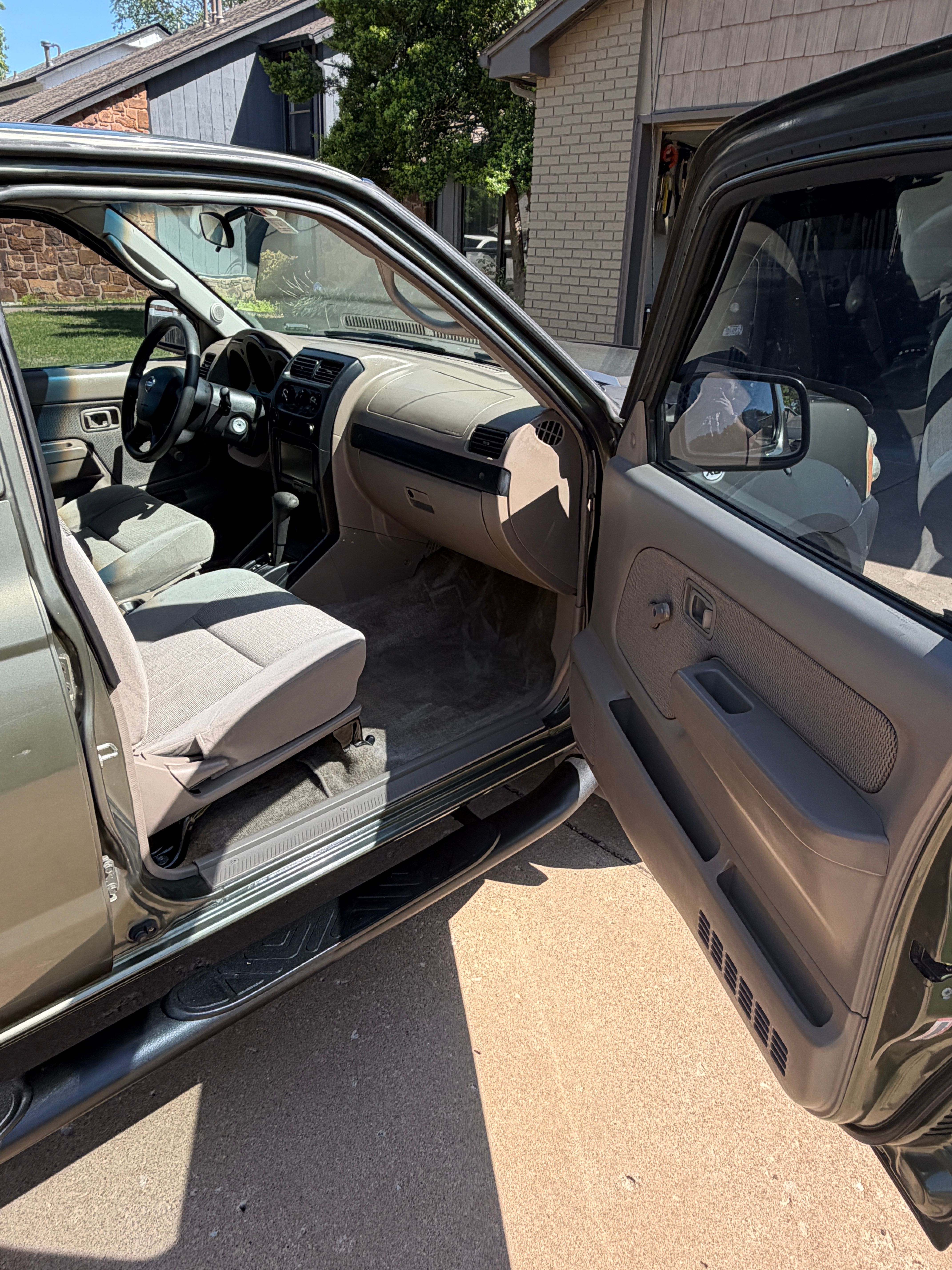 Used 2003 Nissan Frontier XE RWD image 9