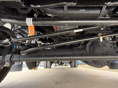 Used 2024 Ford F450 Platinum w/ FX4 Off-Road Package image 8