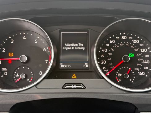Used 2021 Volkswagen Tiguan S FWD image 13