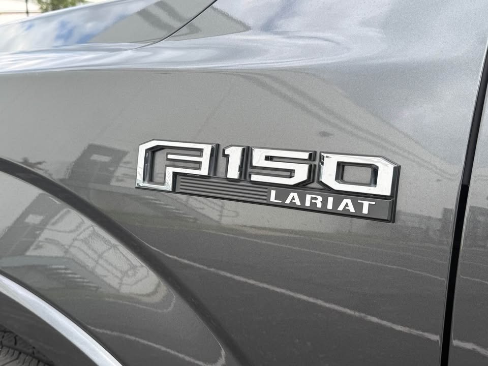 Used 2020 Ford F150 Lariat w/ Equipment Group 502A Luxury AWD/4WD image 2