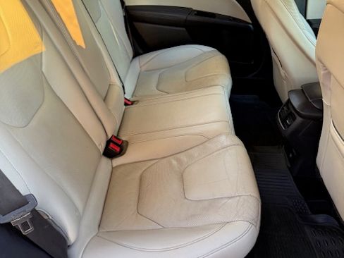 Used 2015 Ford Fusion Titanium image 5