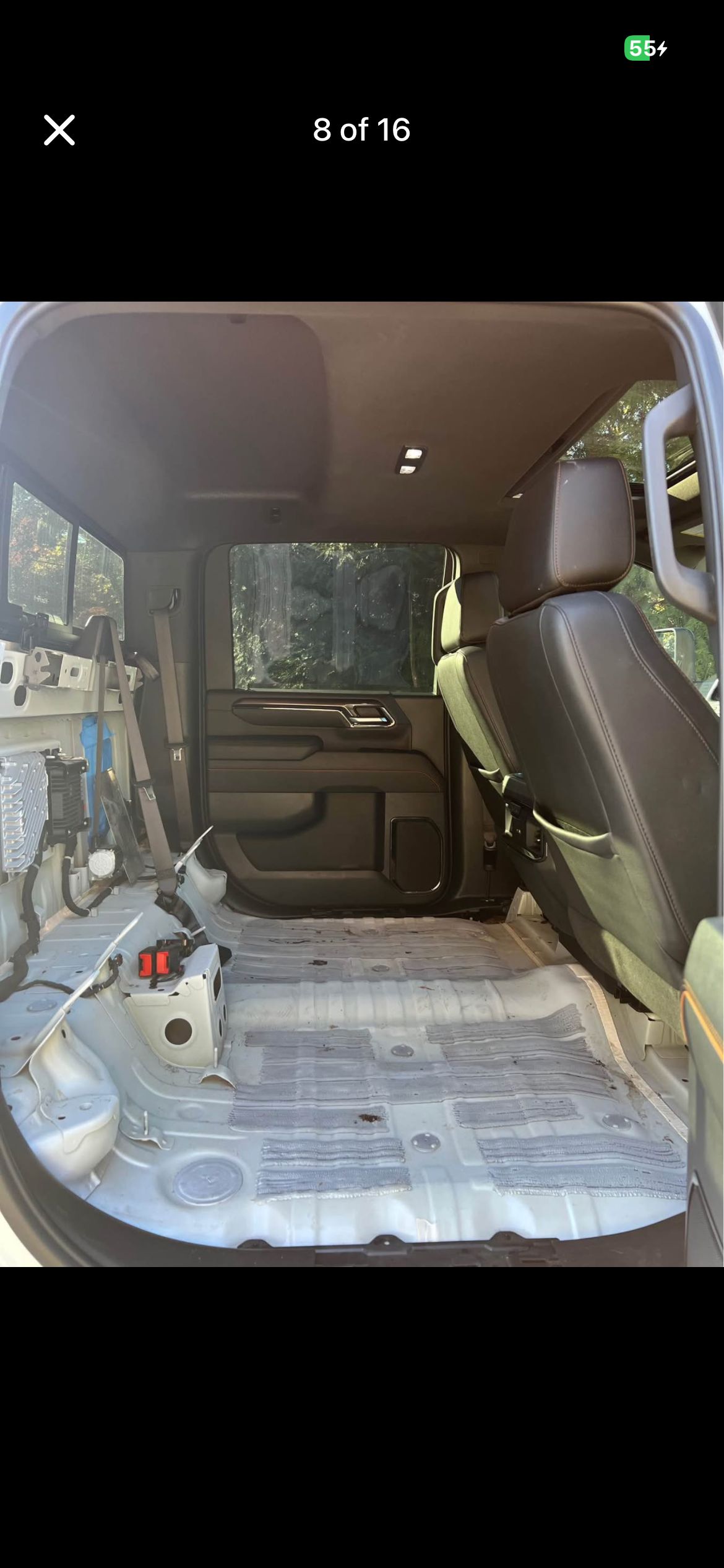 Used 2024 GMC Sierra 3500 AT4 w/ AT4 Premium Plus Package AWD/4WD image 5