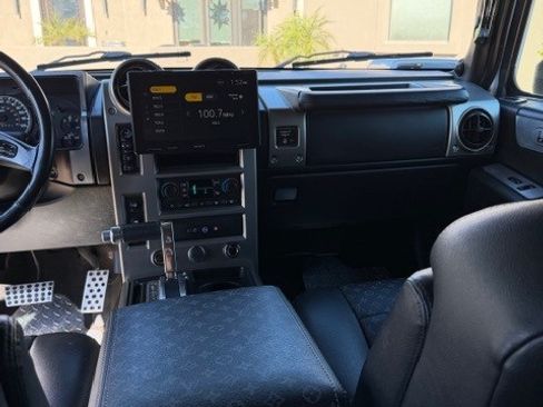 Used 2006 HUMMER H2 image 18