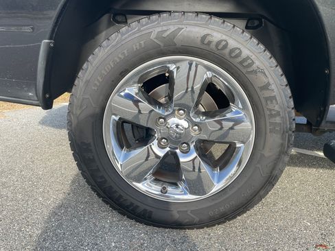 Used 2017 RAM 1500 Big Horn image 16