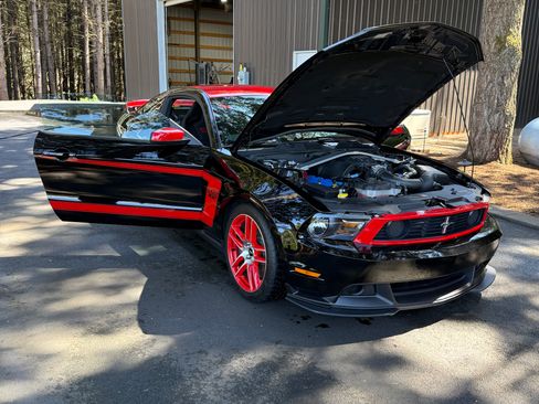Used 2012 Ford Mustang Boss 302 RWD image 6
