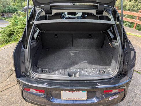 Used 2019 BMW i3 image 9