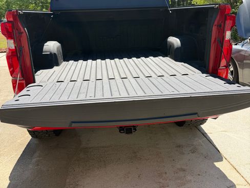 Used 2019 Chevrolet Silverado 1500 Custom w/ Custom Value Package image 12