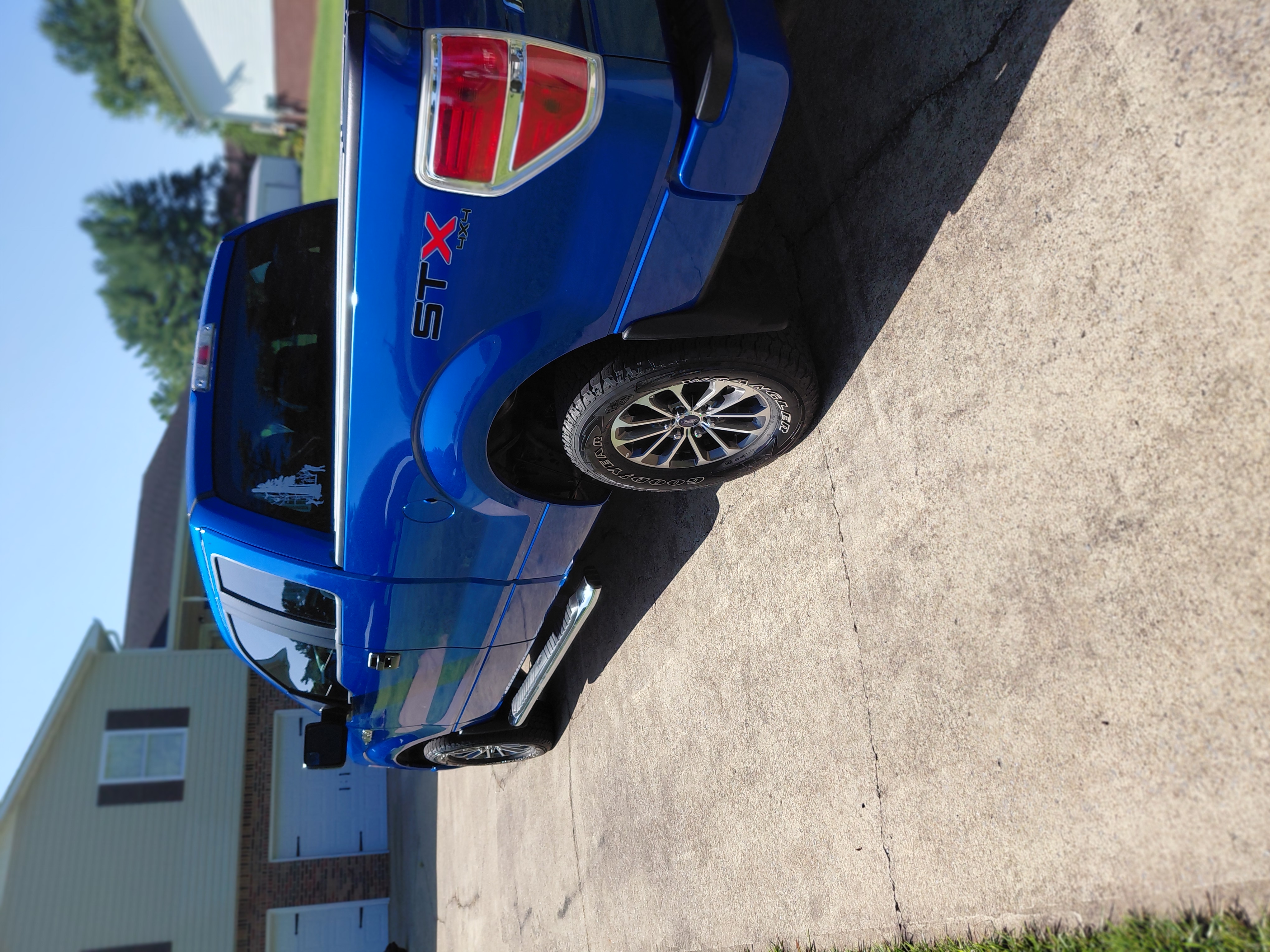 Used 2013 Ford F150 STX w/ Mid Equipment Group AWD/4WD image 34