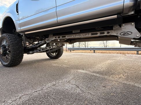 Used 2020 Ford F350 Limited image 13