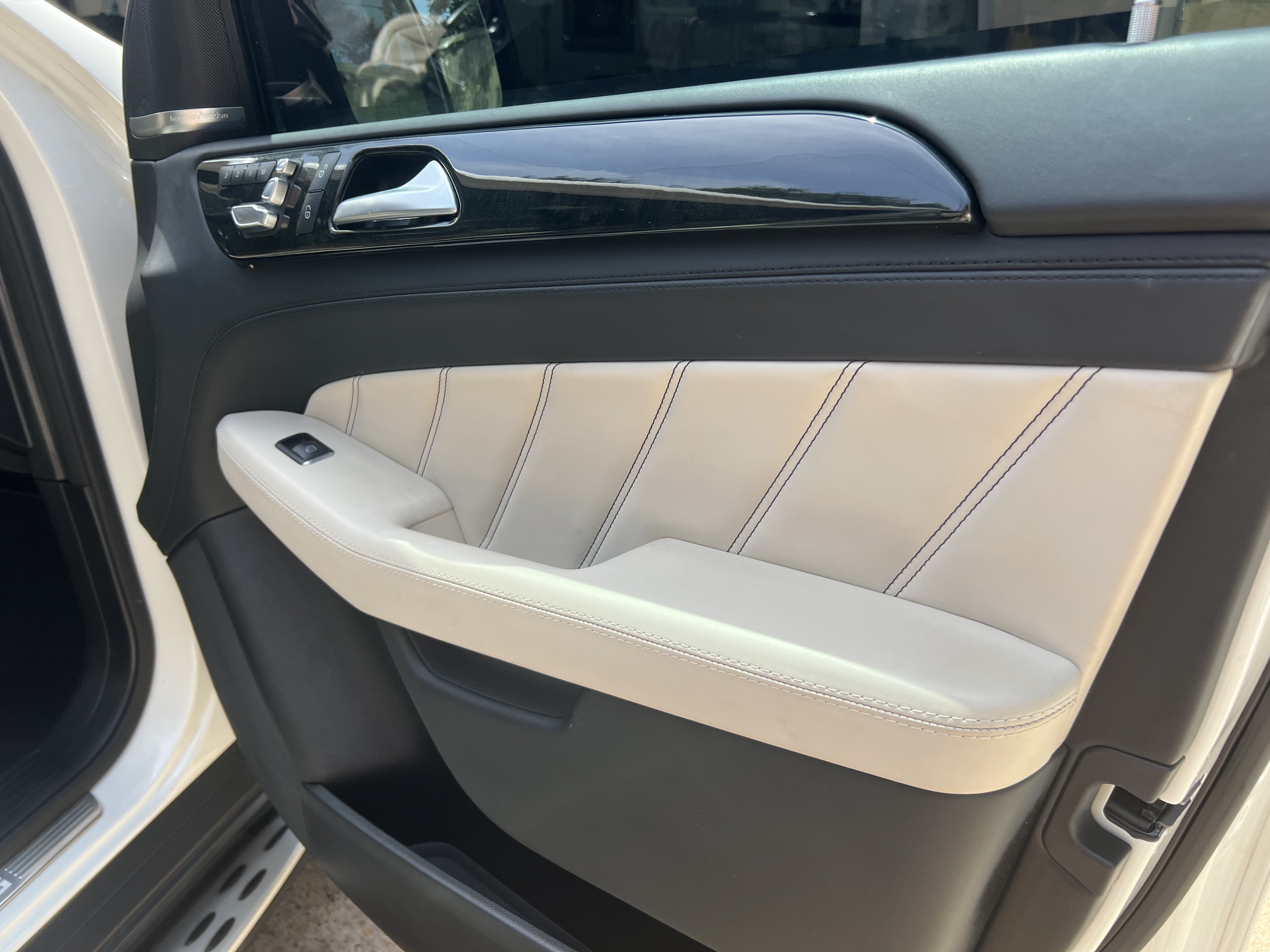 Used 2017 Mercedes-Benz GLE 63 AMG S image 19