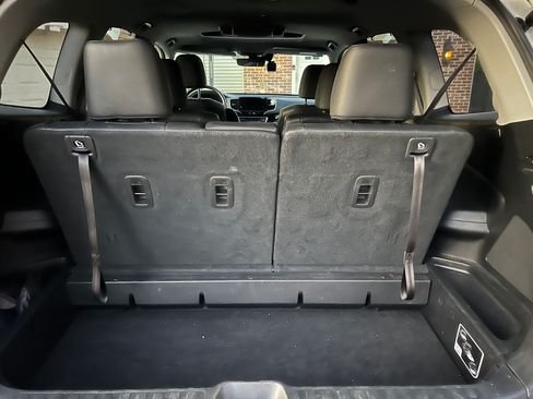 Used 2019 Honda Pilot Touring image 28