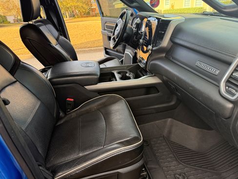 Used 2020 RAM 2500 Laramie image 14