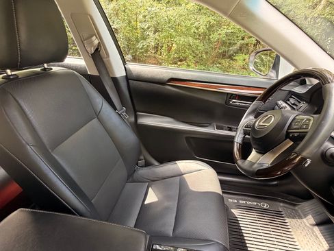 Used 2017 Lexus ES 350 FWD image 10