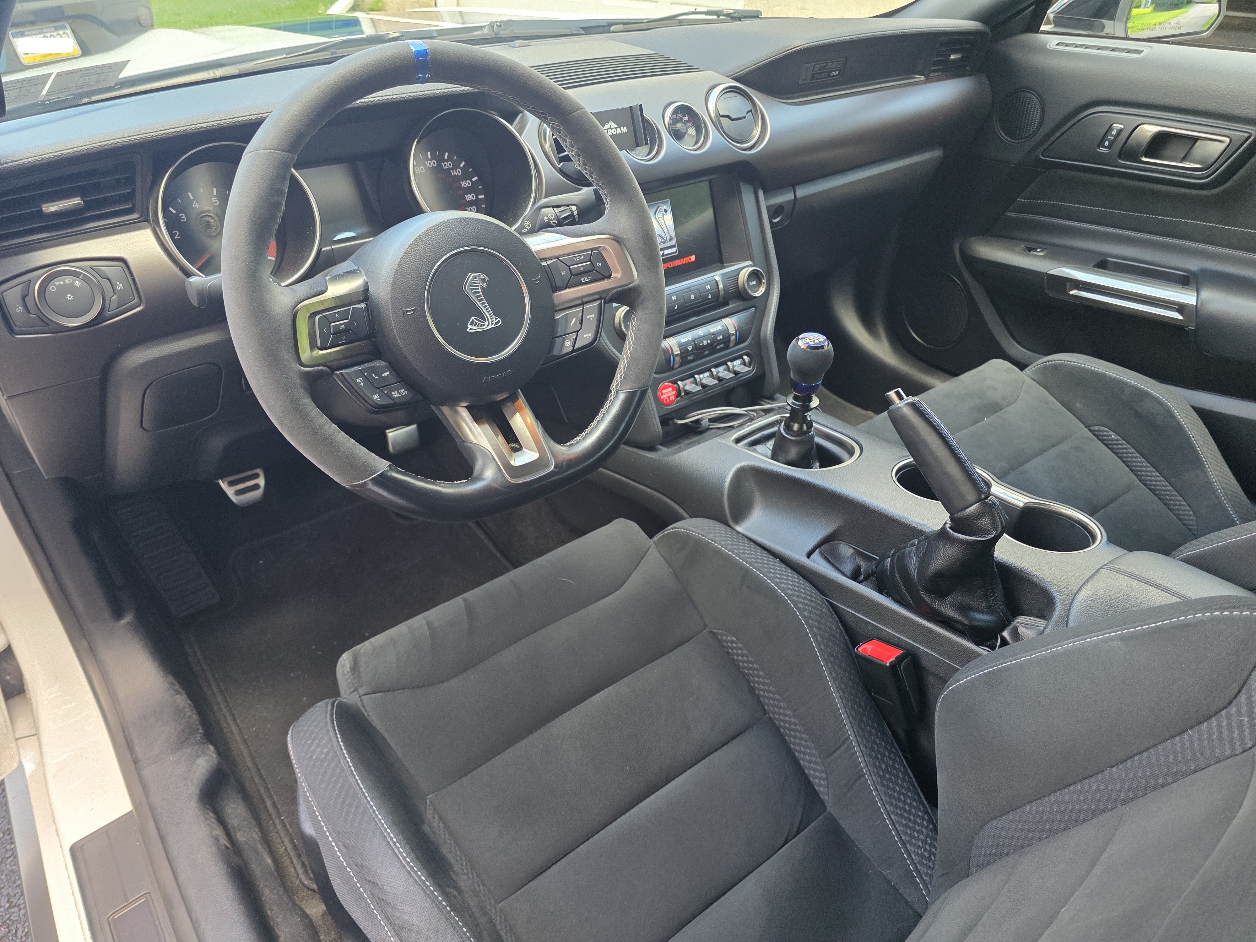 Used 2018 Ford Mustang Shelby GT350 w/ Electronics Package RWD image 11