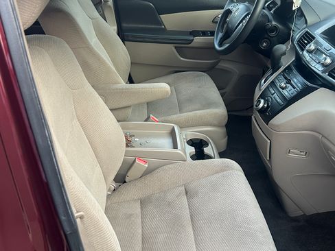 Used 2013 Honda Odyssey EX image 14