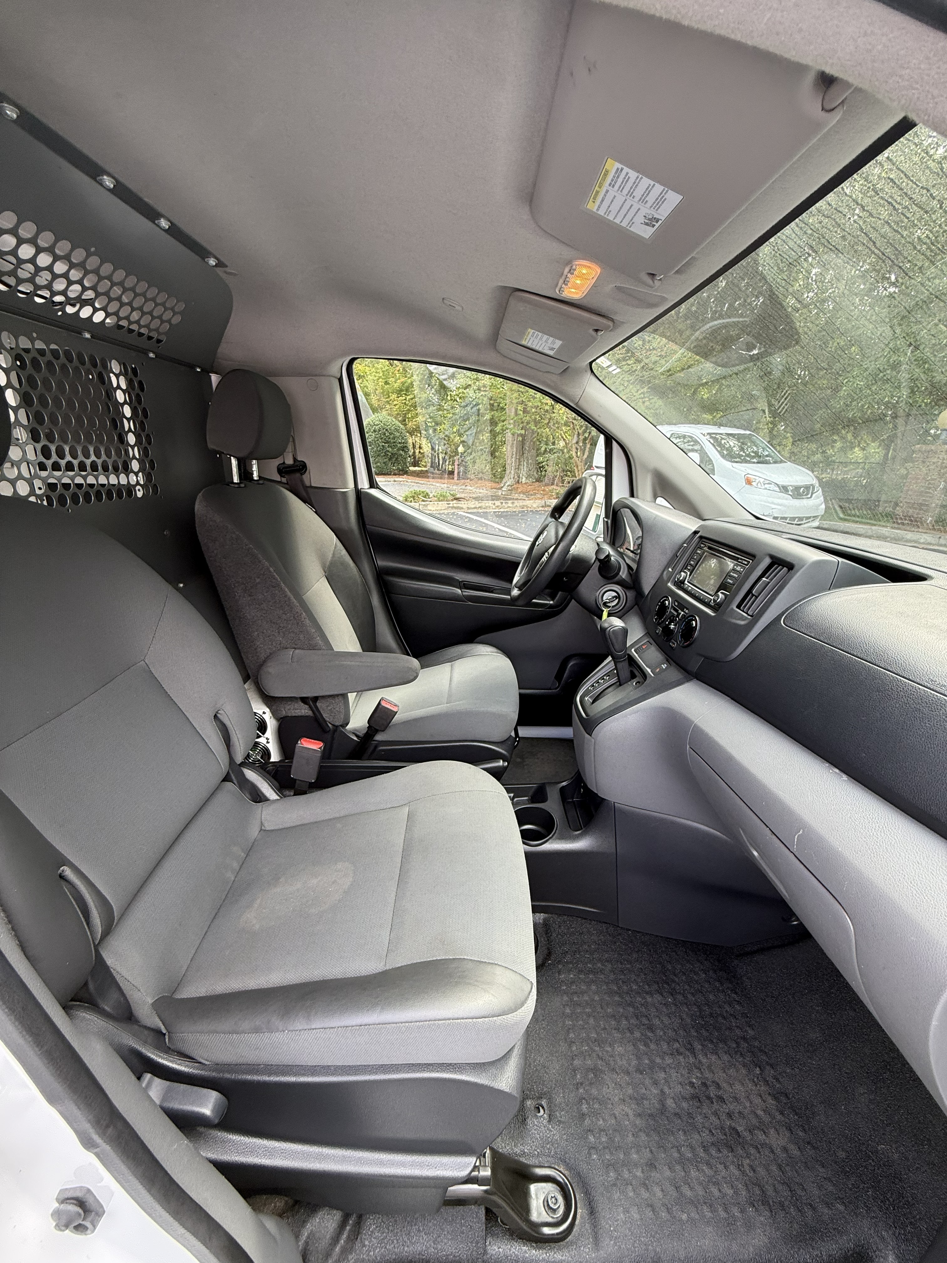 Used 2019 Nissan NV200 SV FWD image 22