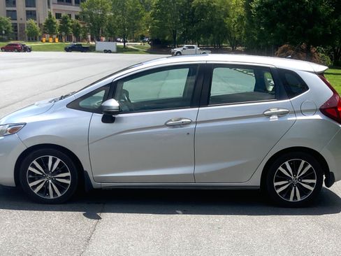 Used 2015 Honda Fit EX-L image 1