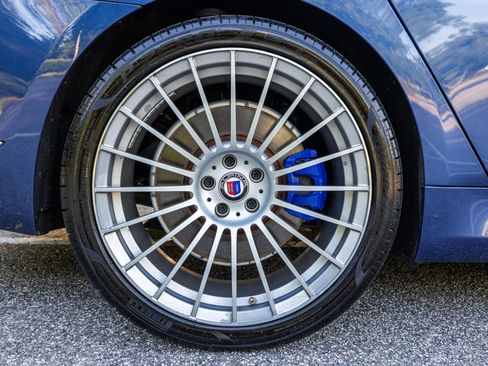 Used 2018 BMW ALPINA B7 xDrive image 12