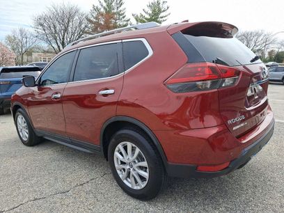 Used 2020 Nissan Rogue SV