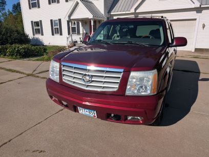Used 2002 Cadillac Escalade AWD