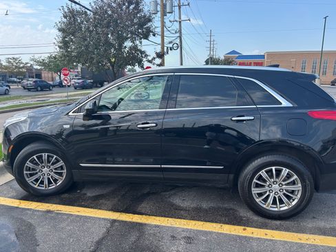 Used 2019 Cadillac XT5 Luxury AWD/4WD image 2