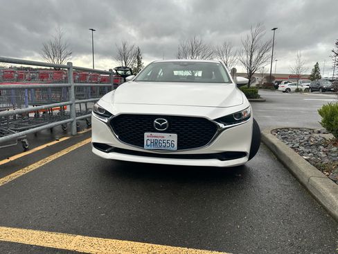 Used 2019 MAZDA MAZDA3 Sedan image 4