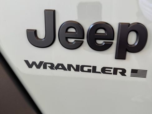 Used 2024 Jeep Wrangler Unlimited Sport image 8